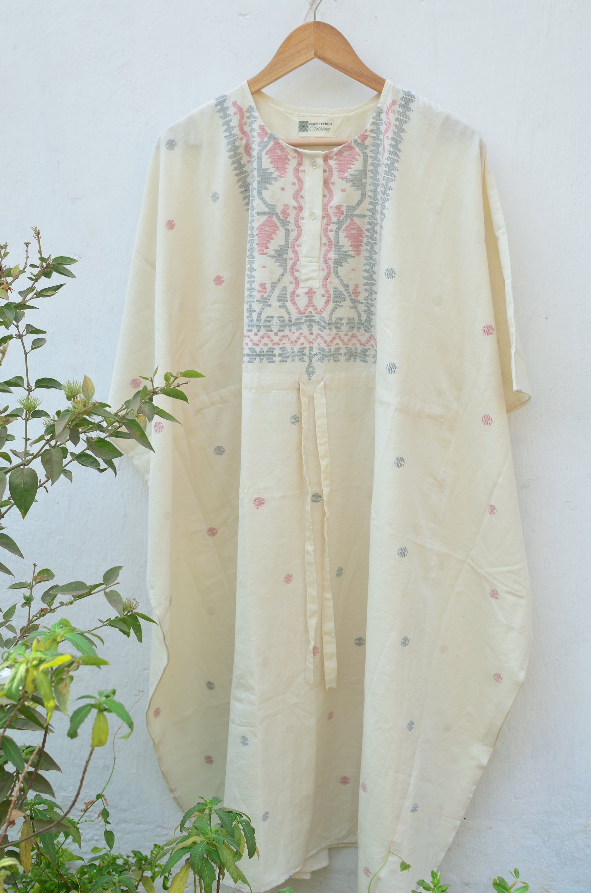 Khadi jamdani kaftan - Ivory image 0