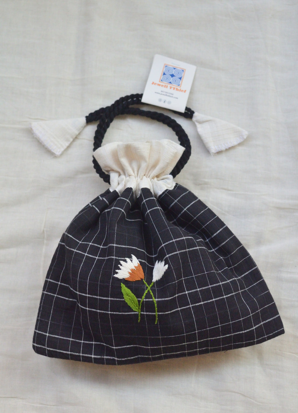 Daylily in white - cotton potli image 1