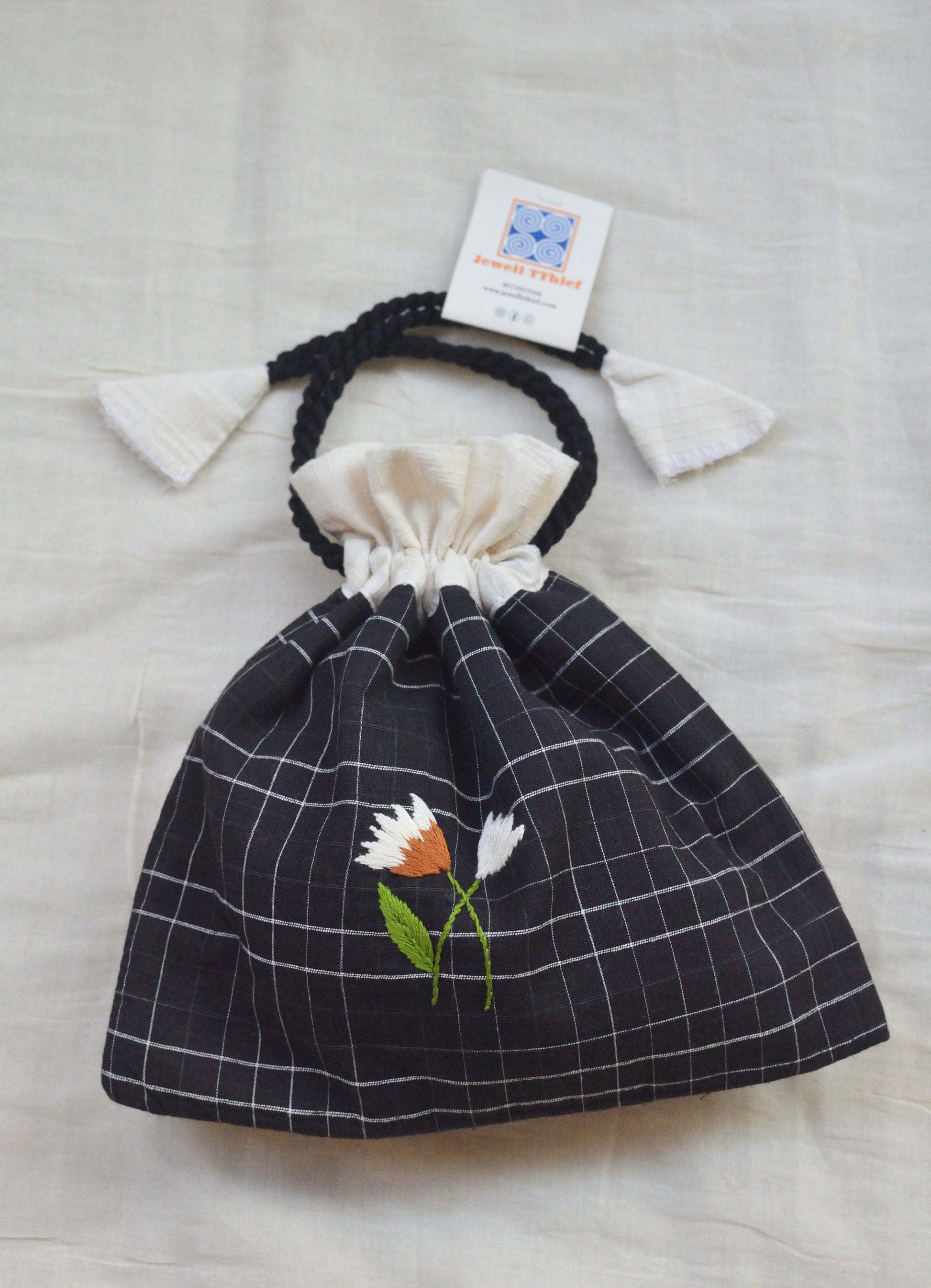 Daylily in white - cotton potli image 1