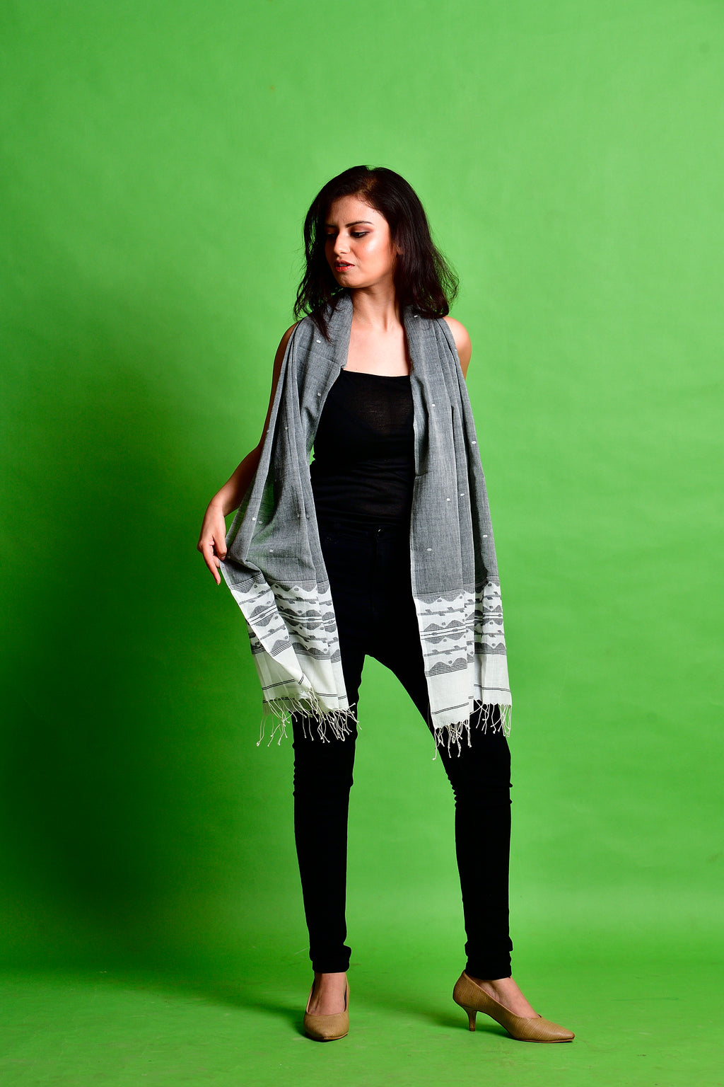 Grey jamdani stole with white border image 0