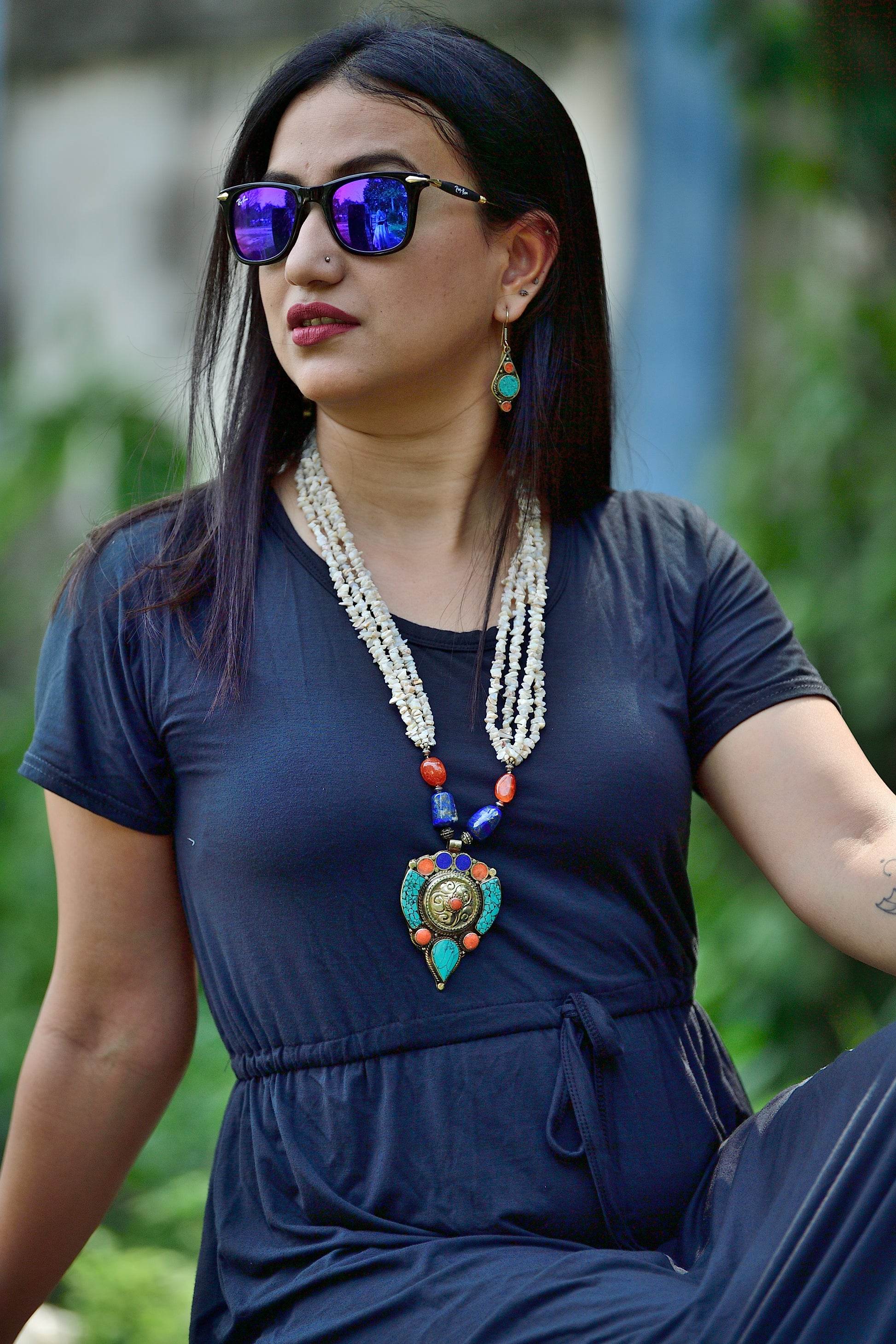 Tibetan neckpiece image 0