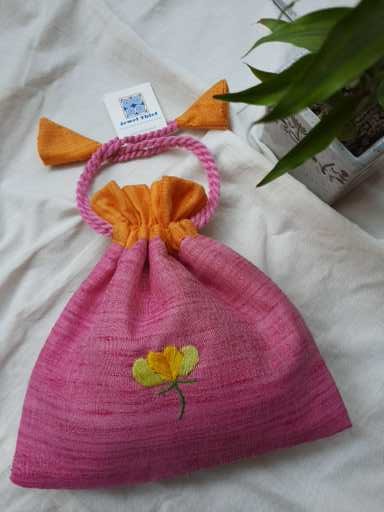 Hand embroidered cotton potli - Pink image 2