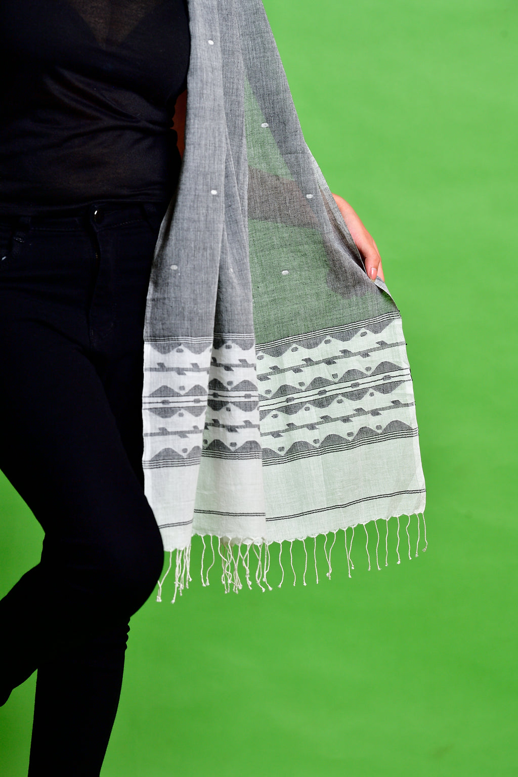 Grey jamdani stole with white border image 4