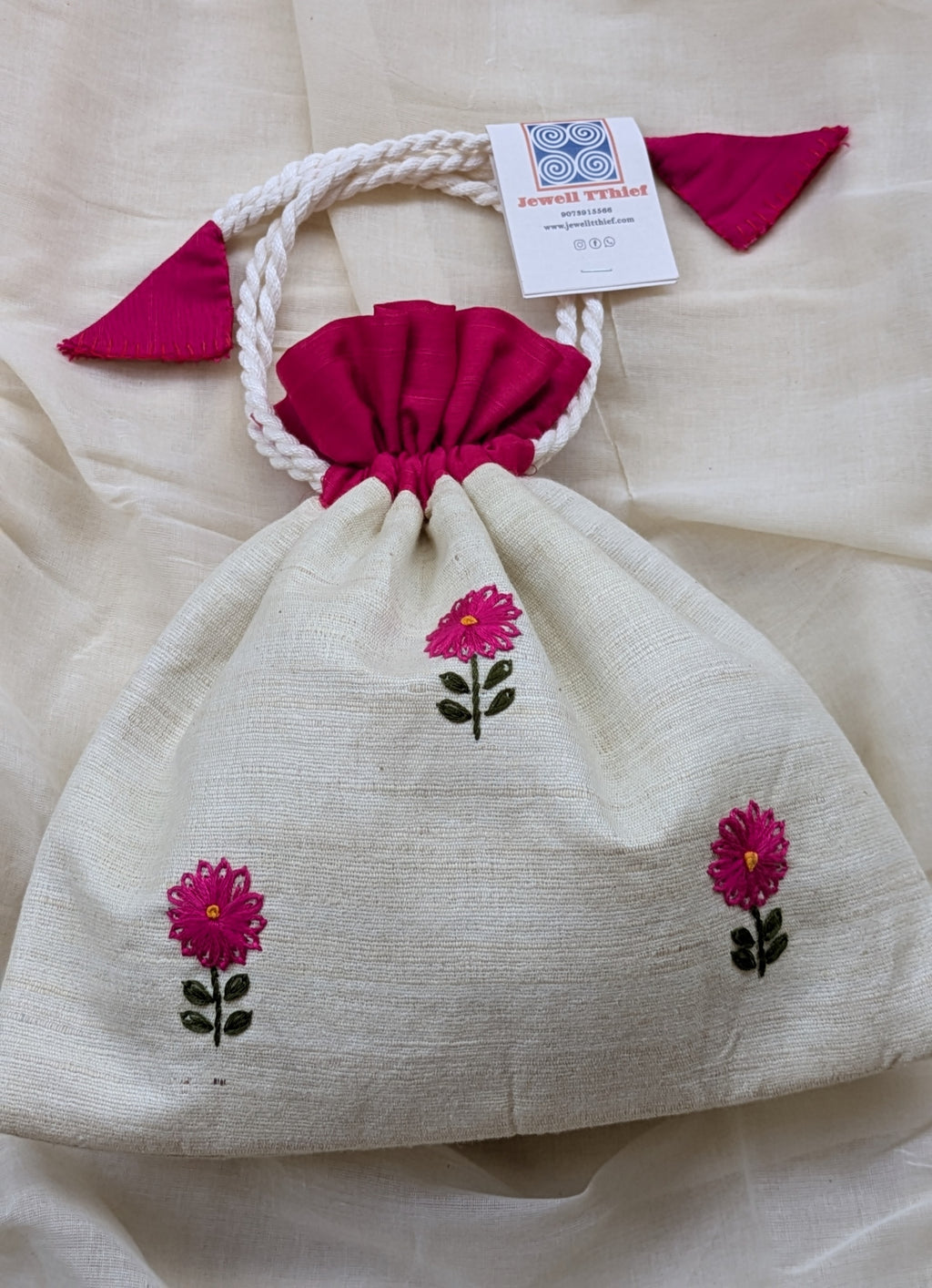 Zarbera - Magenta on white - raw silk potli image 3