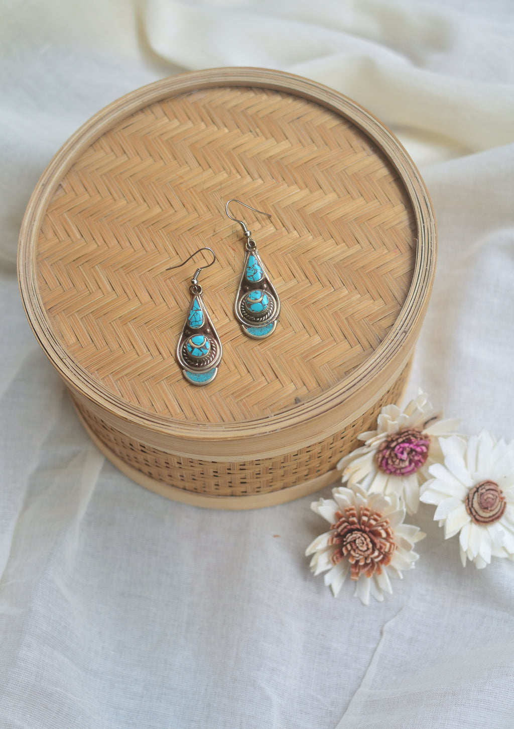 Tibetan earrings -Aqua image 1