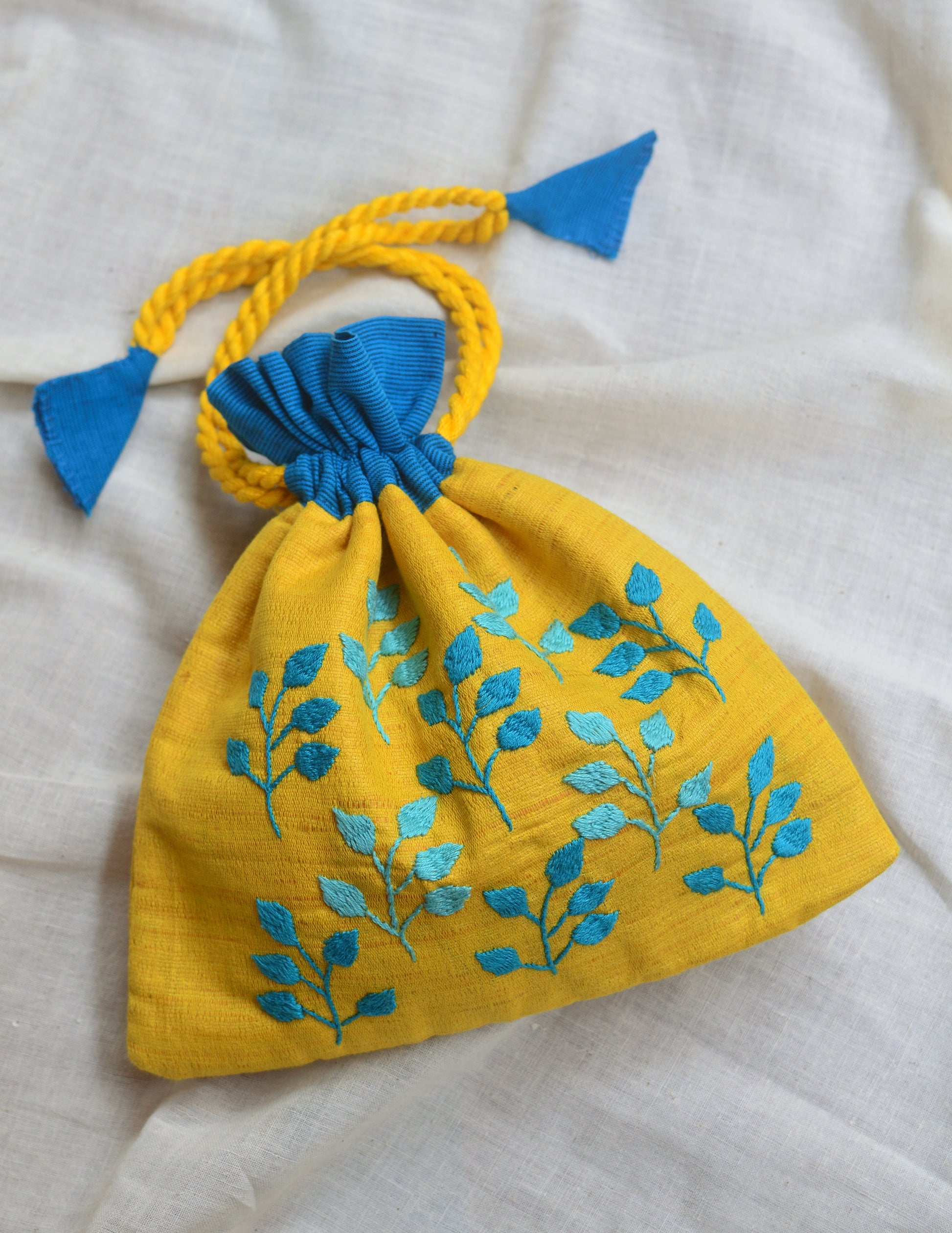 Gold Rush - raw silk potli image 0