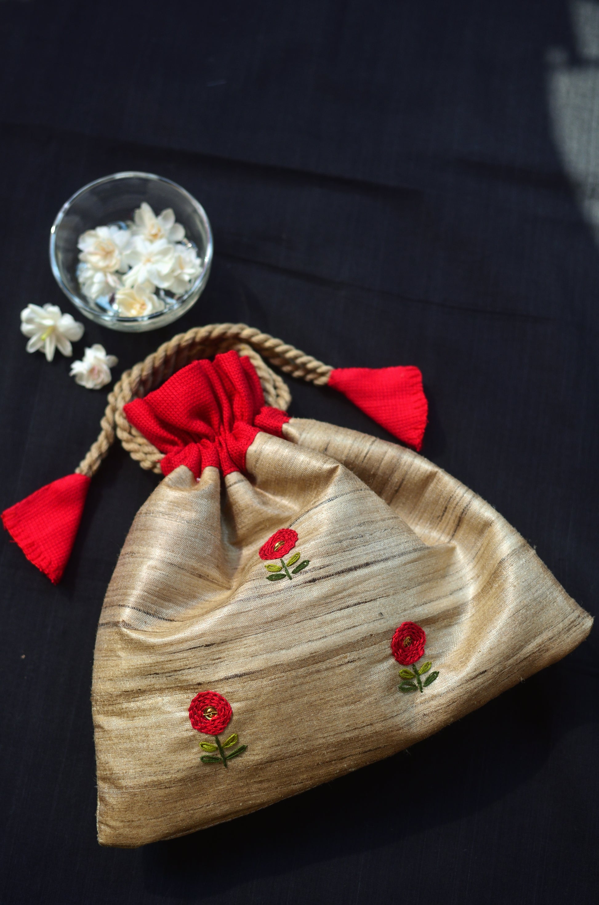 Red button flower on tussar silk image 2