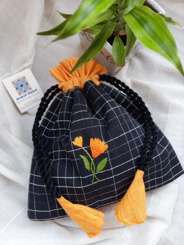 Daylily - cotton potli image 1