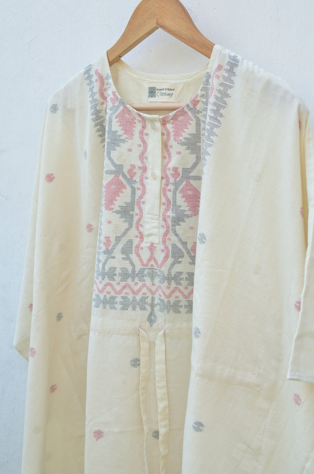 Khadi jamdani kaftan - Ivory image 2