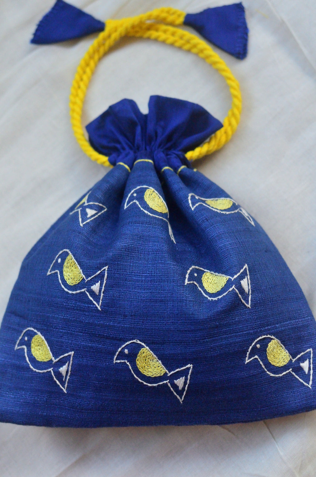 Churuyi - raw silk potli image 1