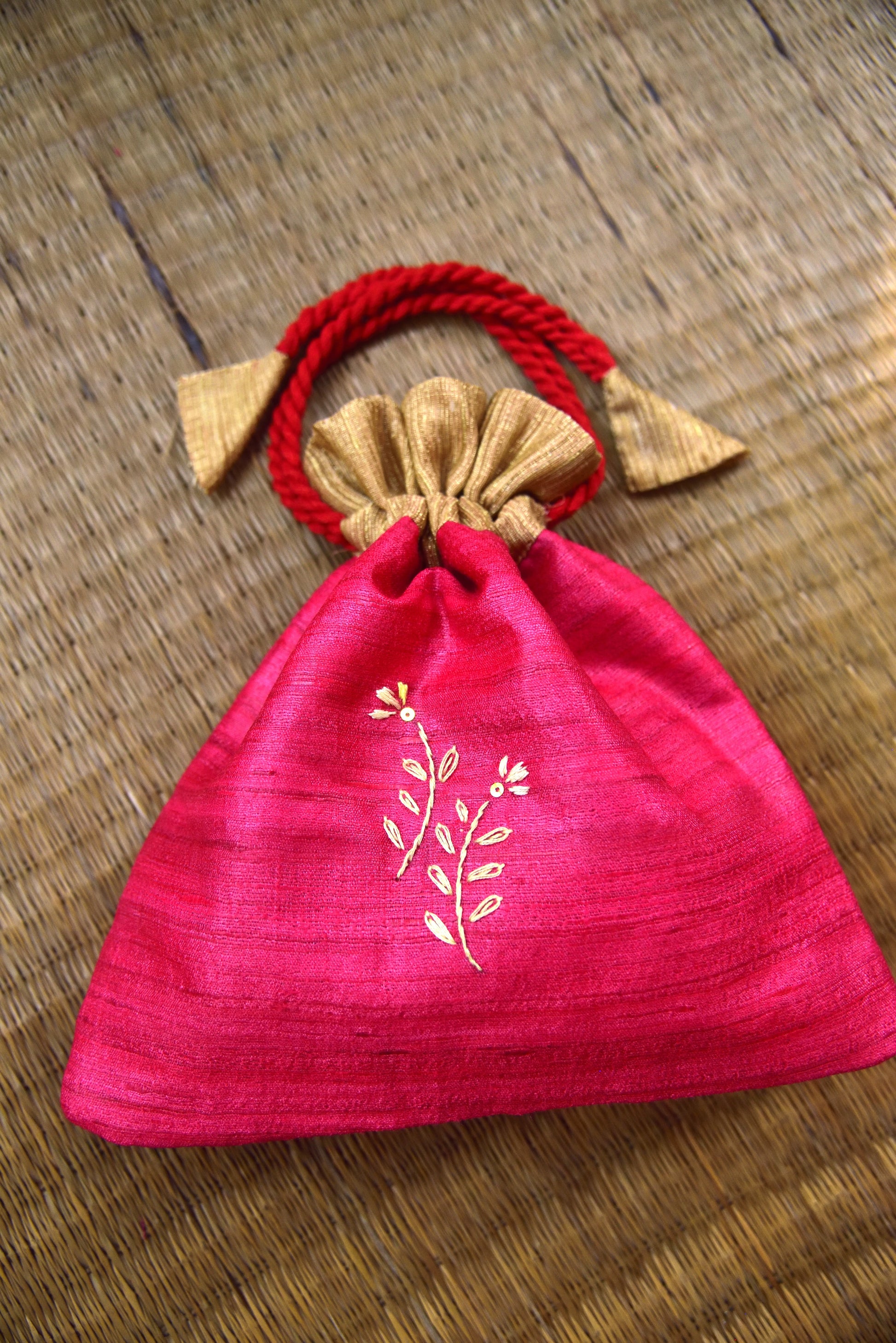 Fern Fun - Magenta Silk Cotton Potli
