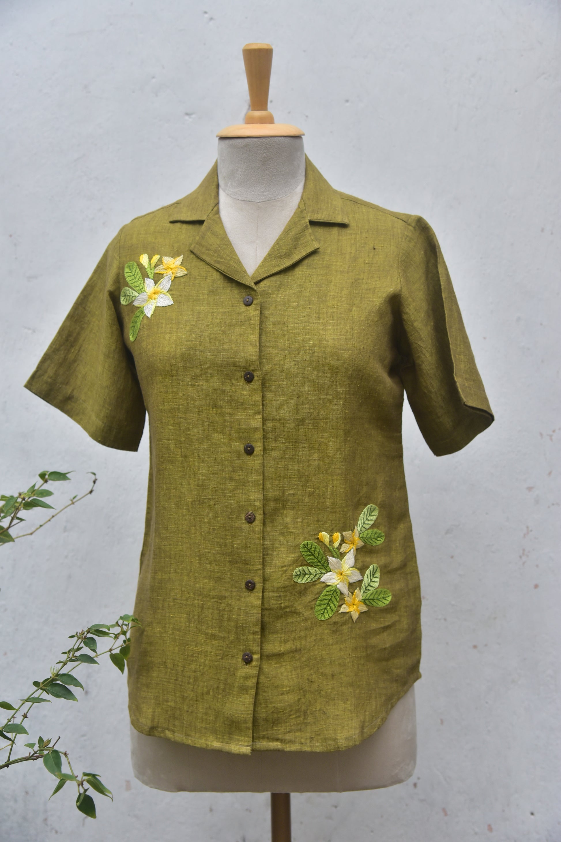 Frangipani Green Handwoven Linen shirt Front