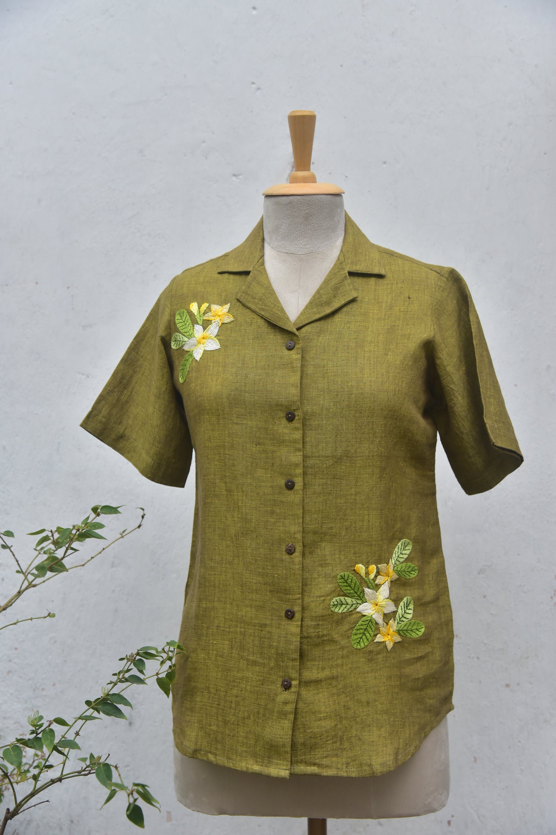 Frangipani Green Handwoven Linen shirt Front