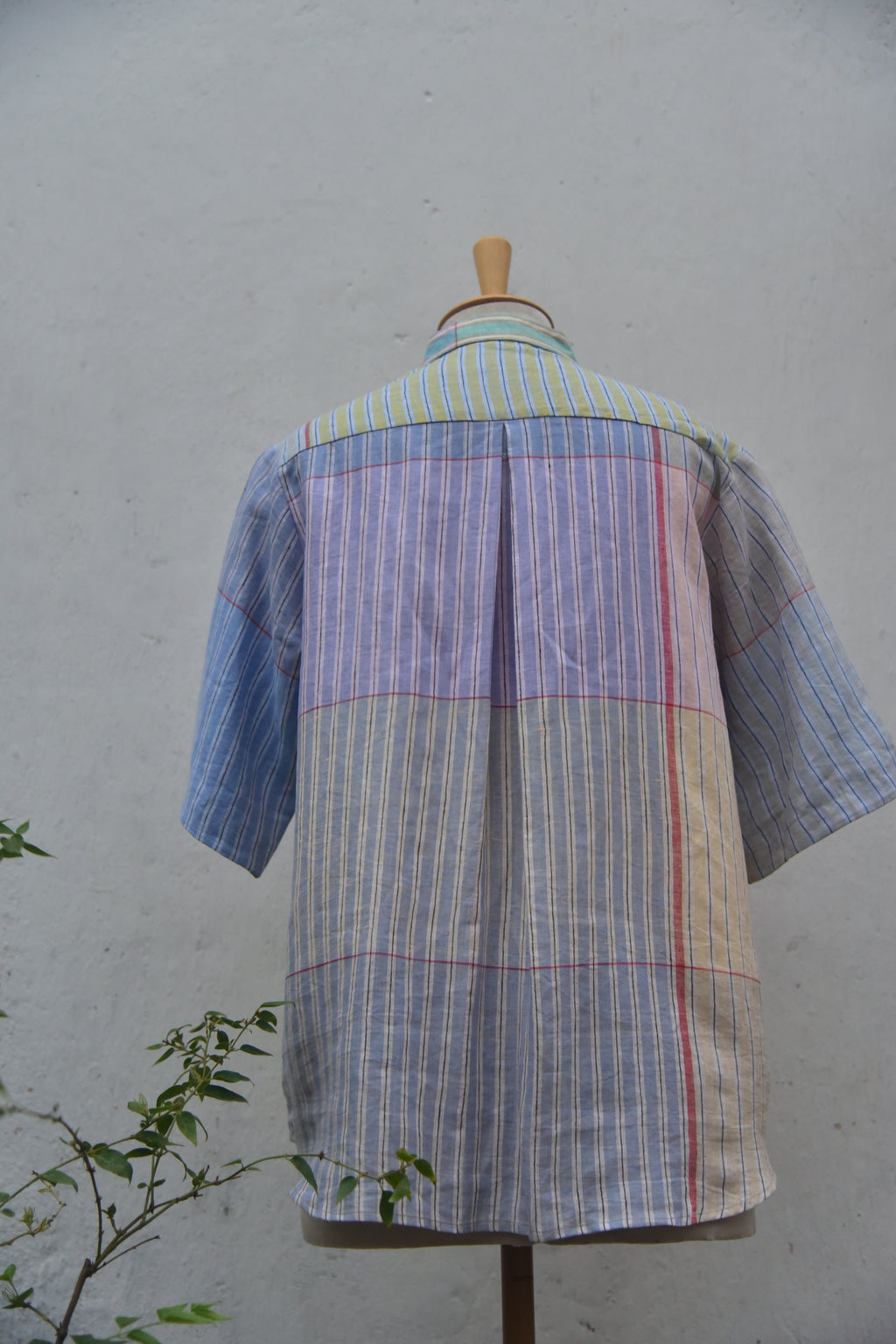 Linen Dew Drift | Embroidered Linen Shirt | multicolor | Back view