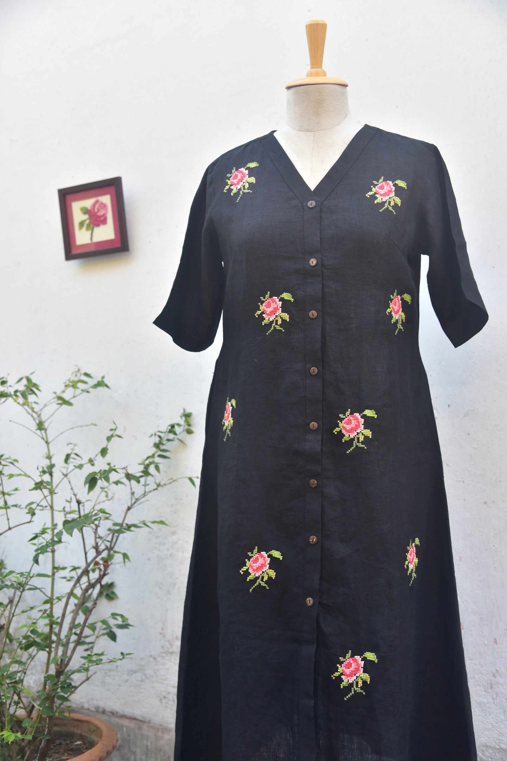 Rose Rhapsody - Handwoven Linen Shirt Dress (Black)