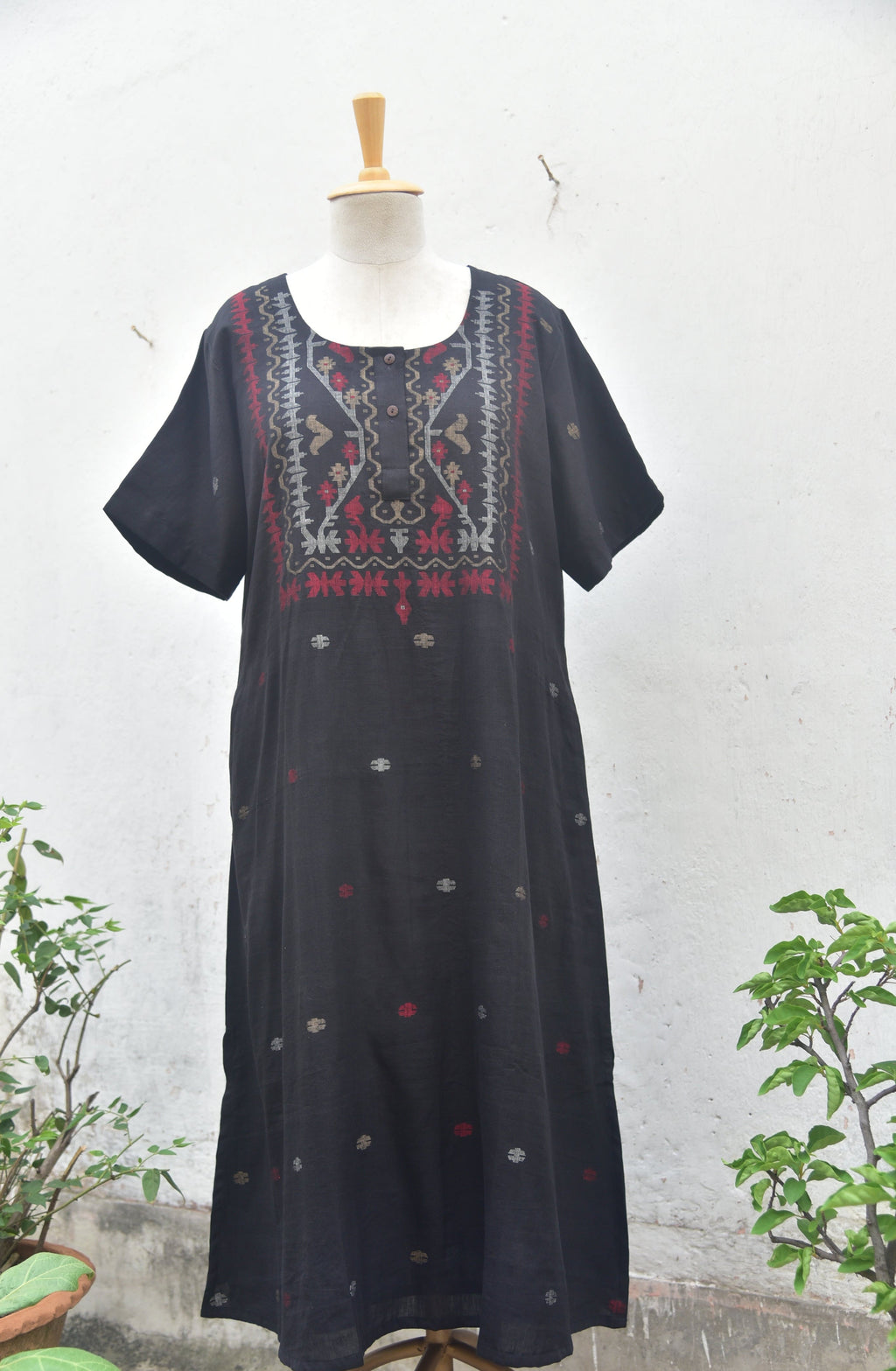 Handspun & Handwoven Jamdani Black Cotton Dress Front