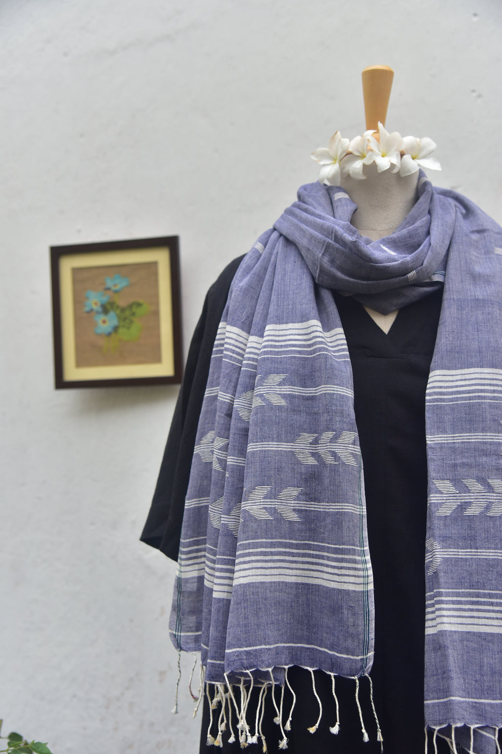 Soft Jamdani stole in slate blue shade front view
