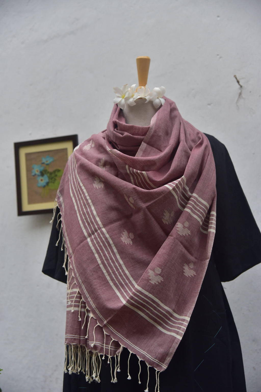 Handwoven jamdani stole katechu colour front view