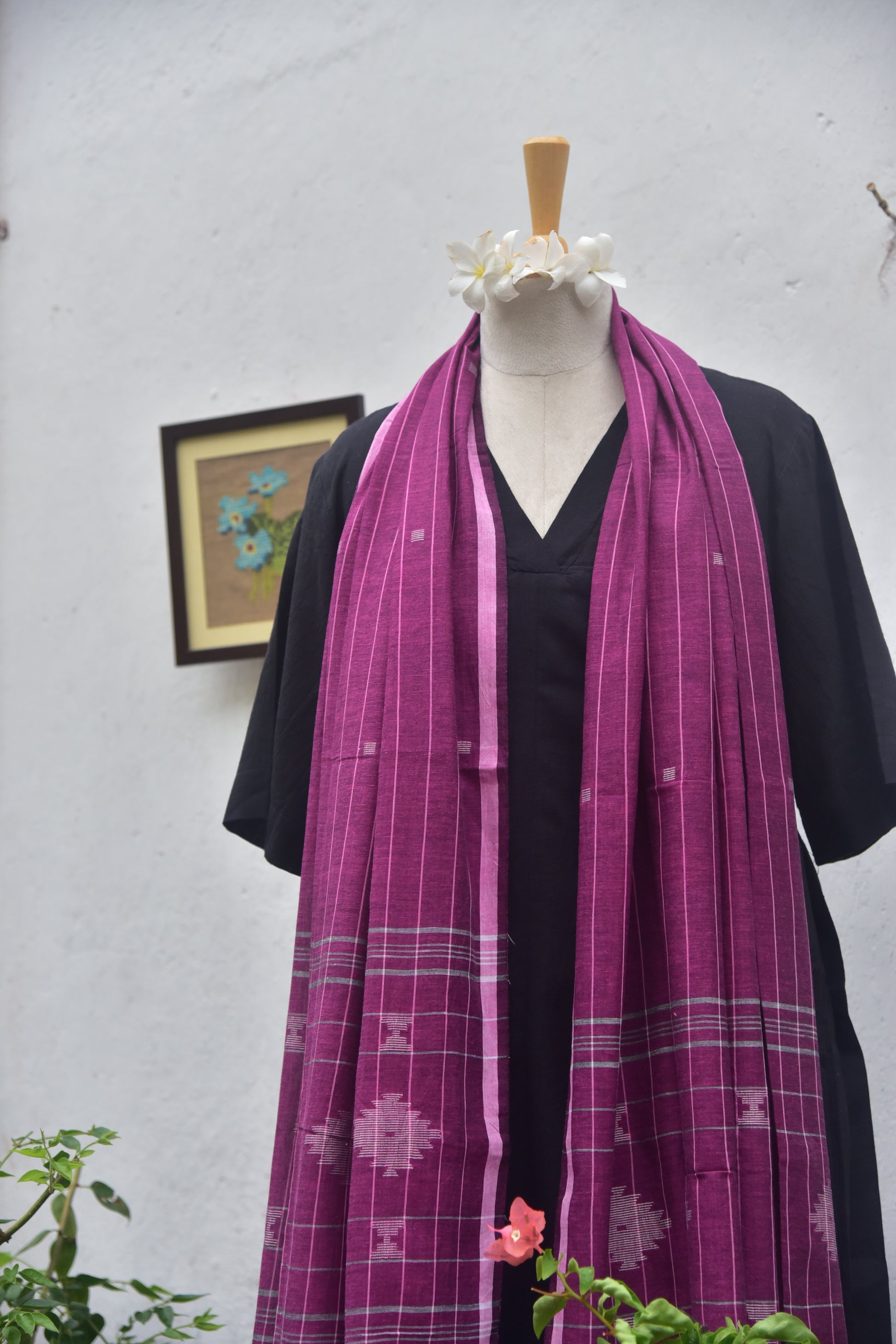 Soft handwoven Jamdani stole in plum front view