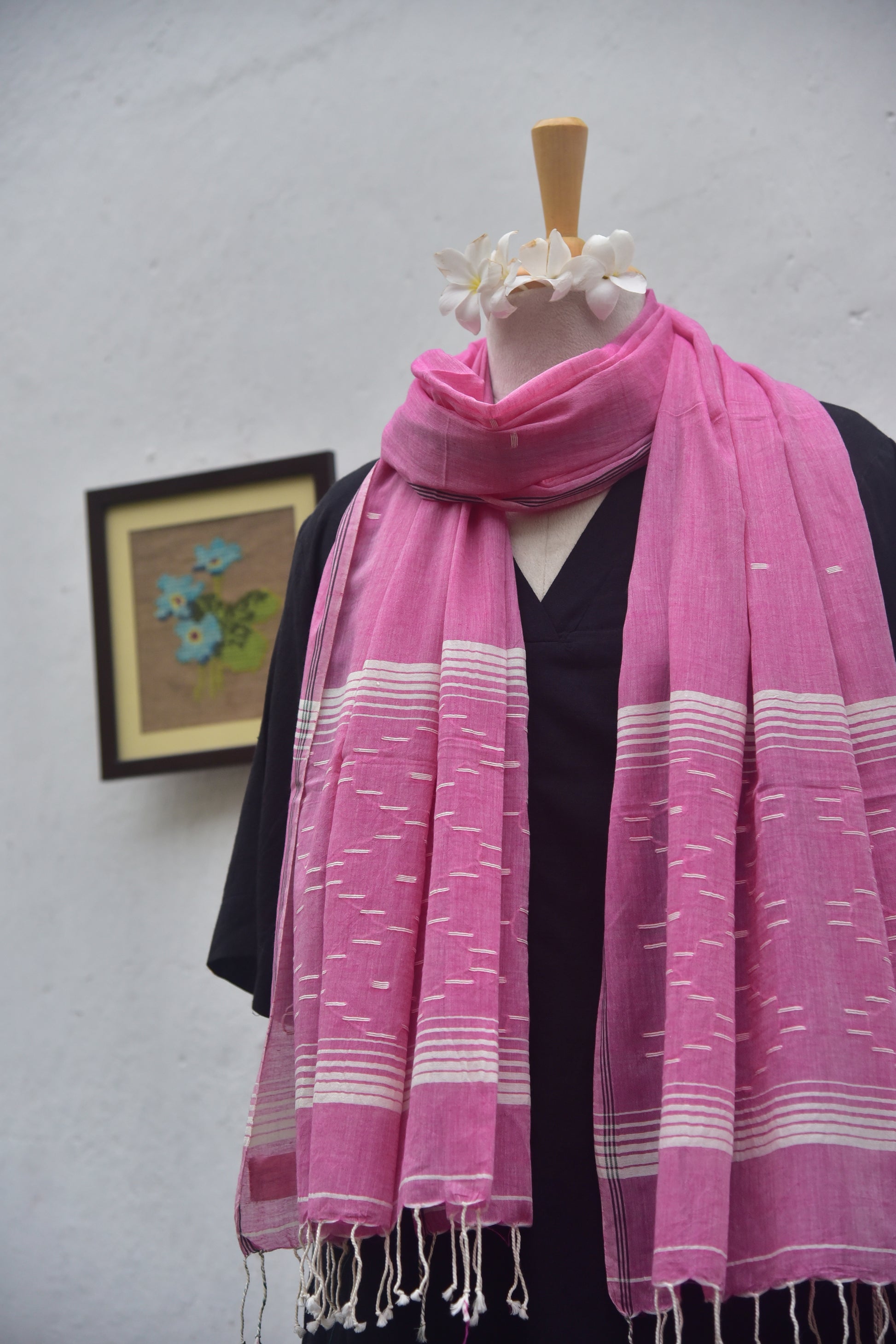 Soft Jamdani stole in powder pink shade front view