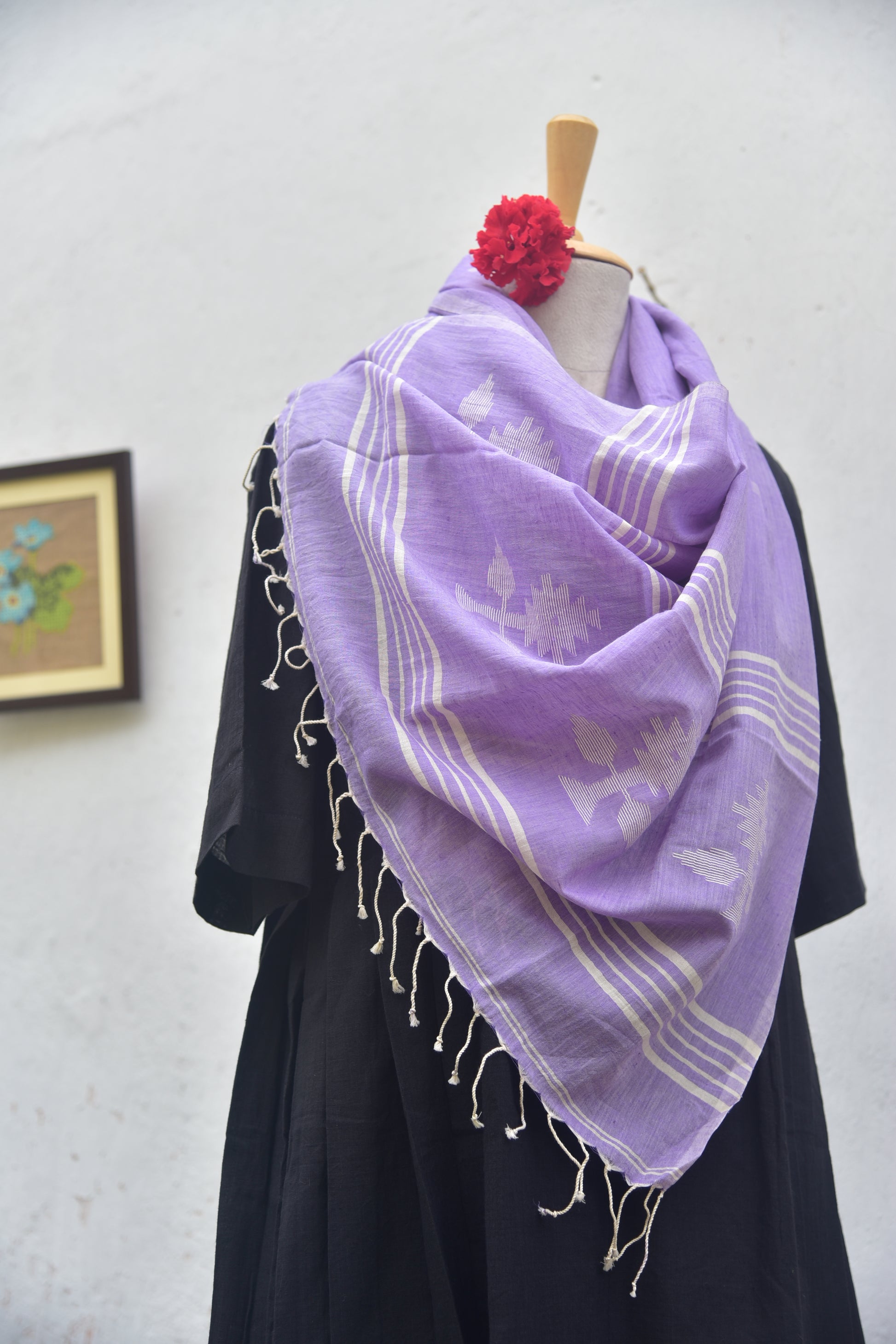 Handwoven Jamdani Stole - Lavender Lush