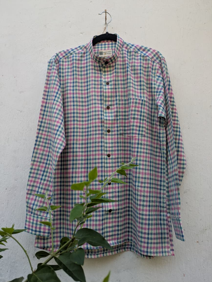 Multicolour checks full sleeves shirt