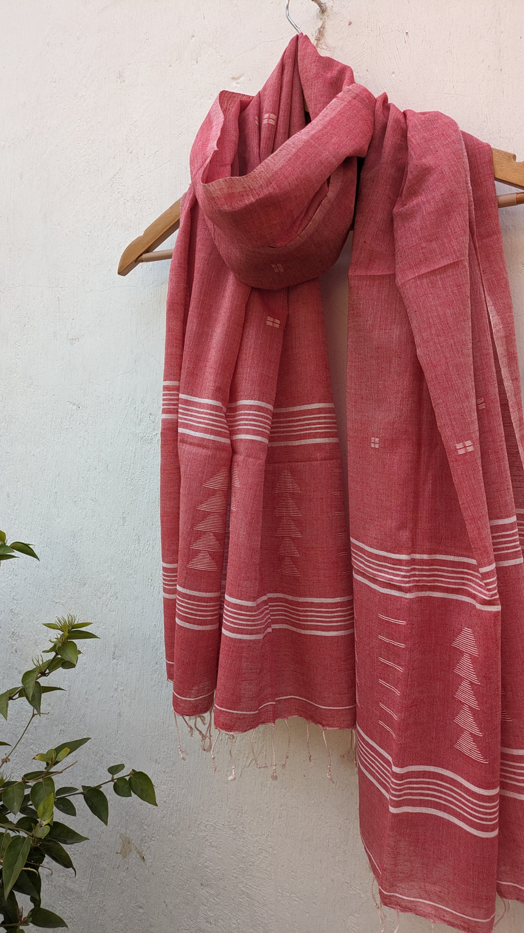 Jamdani stole - Soft Pink