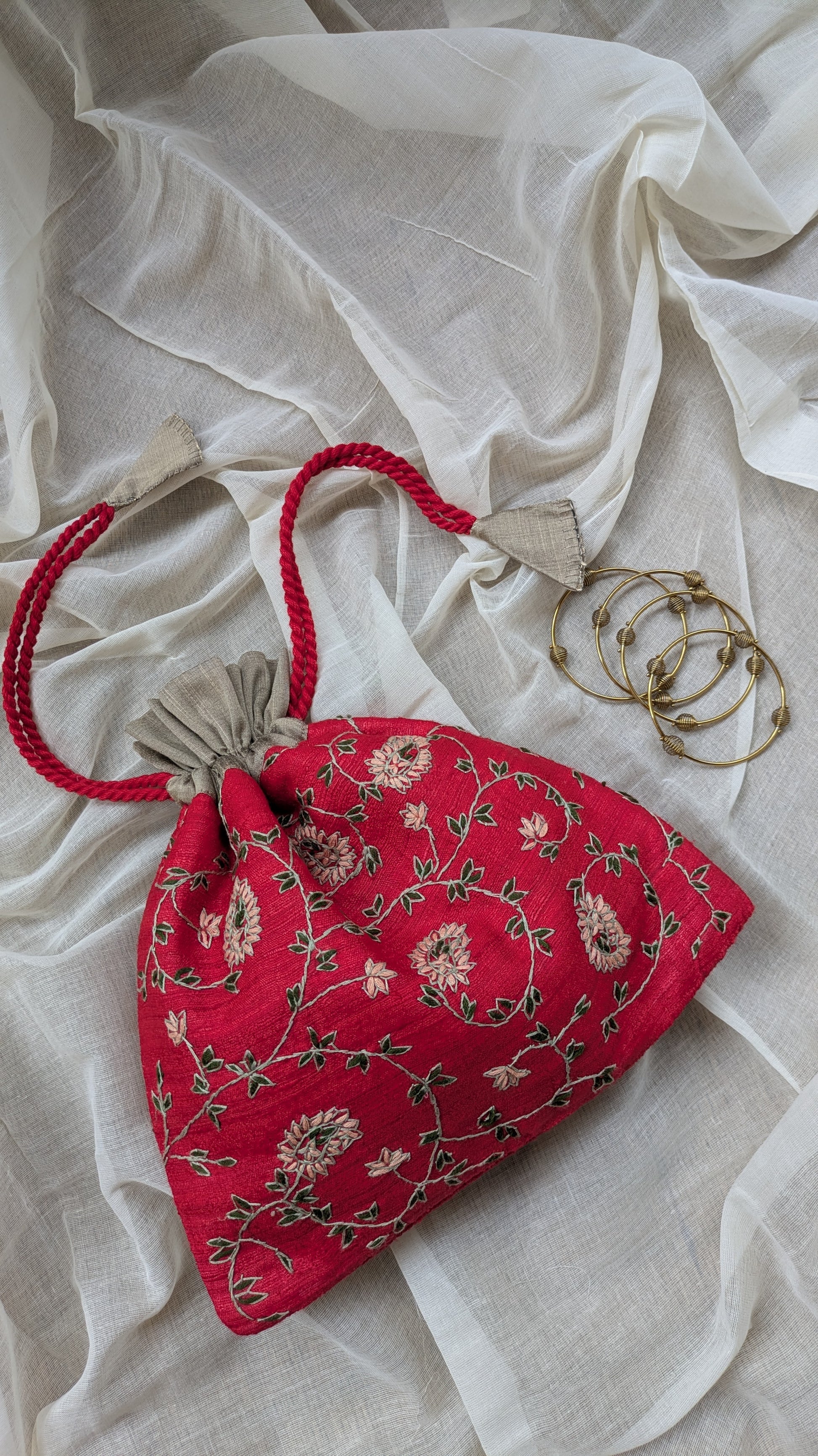 Kashmiri Embroidered - Silk Cotton Potli