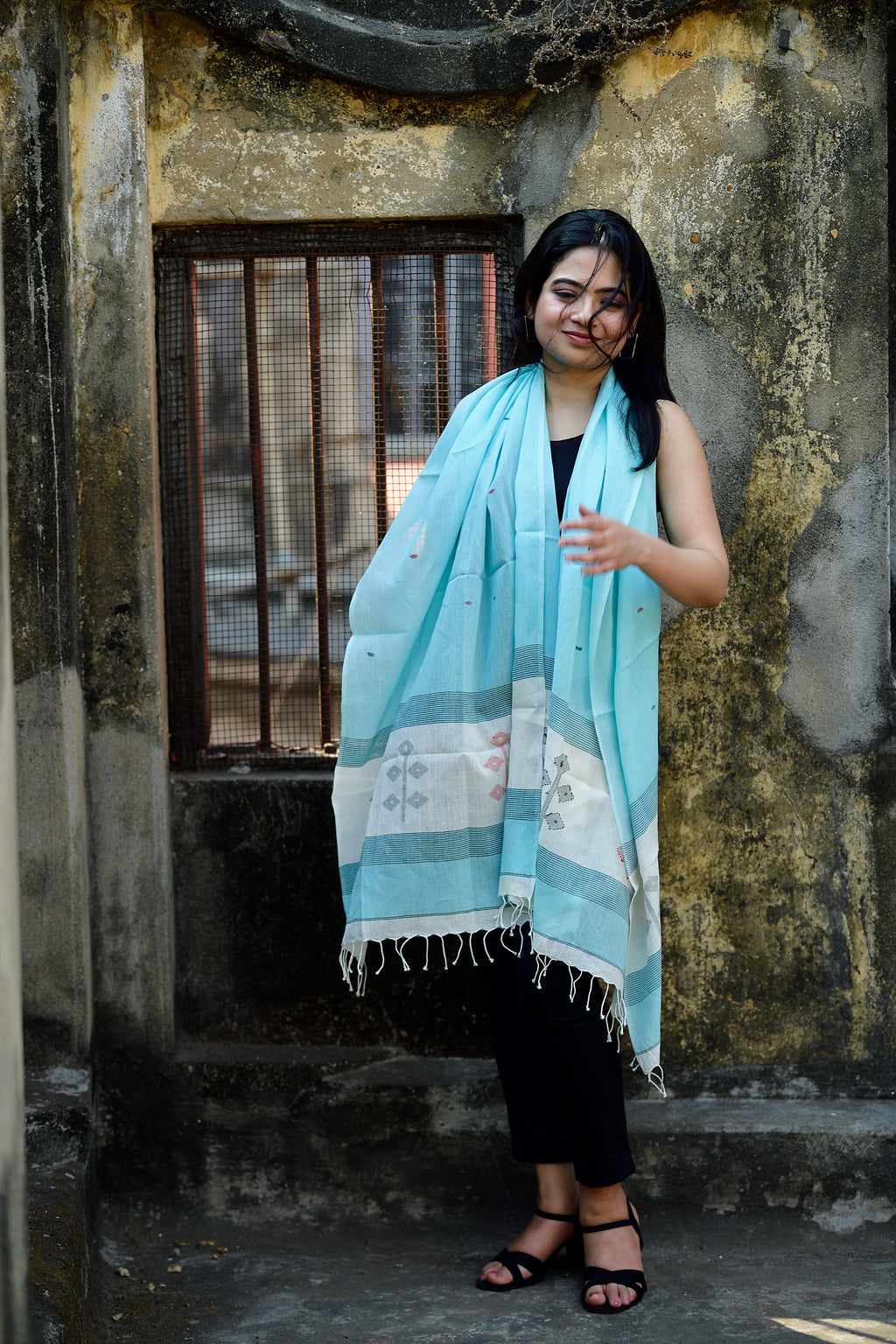 Jamdani stole - aqua marine image 2