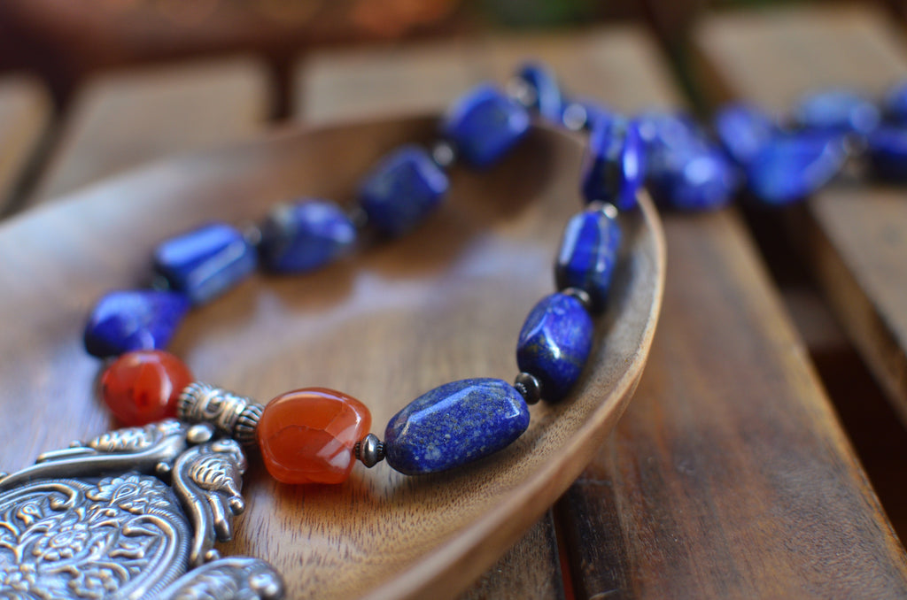 Lapis-lazuli neckpiece with 92.5 silver pendant image 4