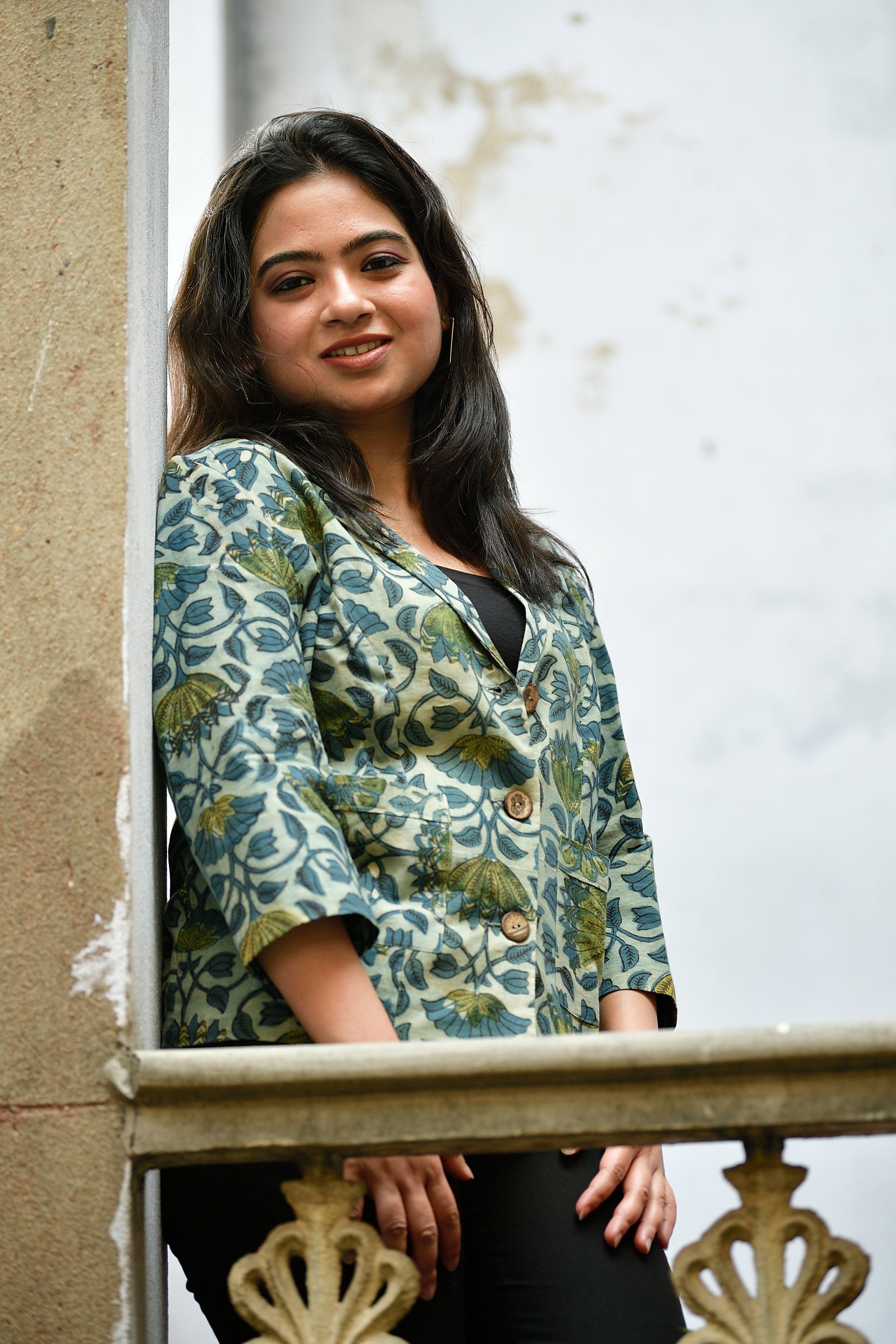 Aaronyak - cotton blazer - lotus print image 3