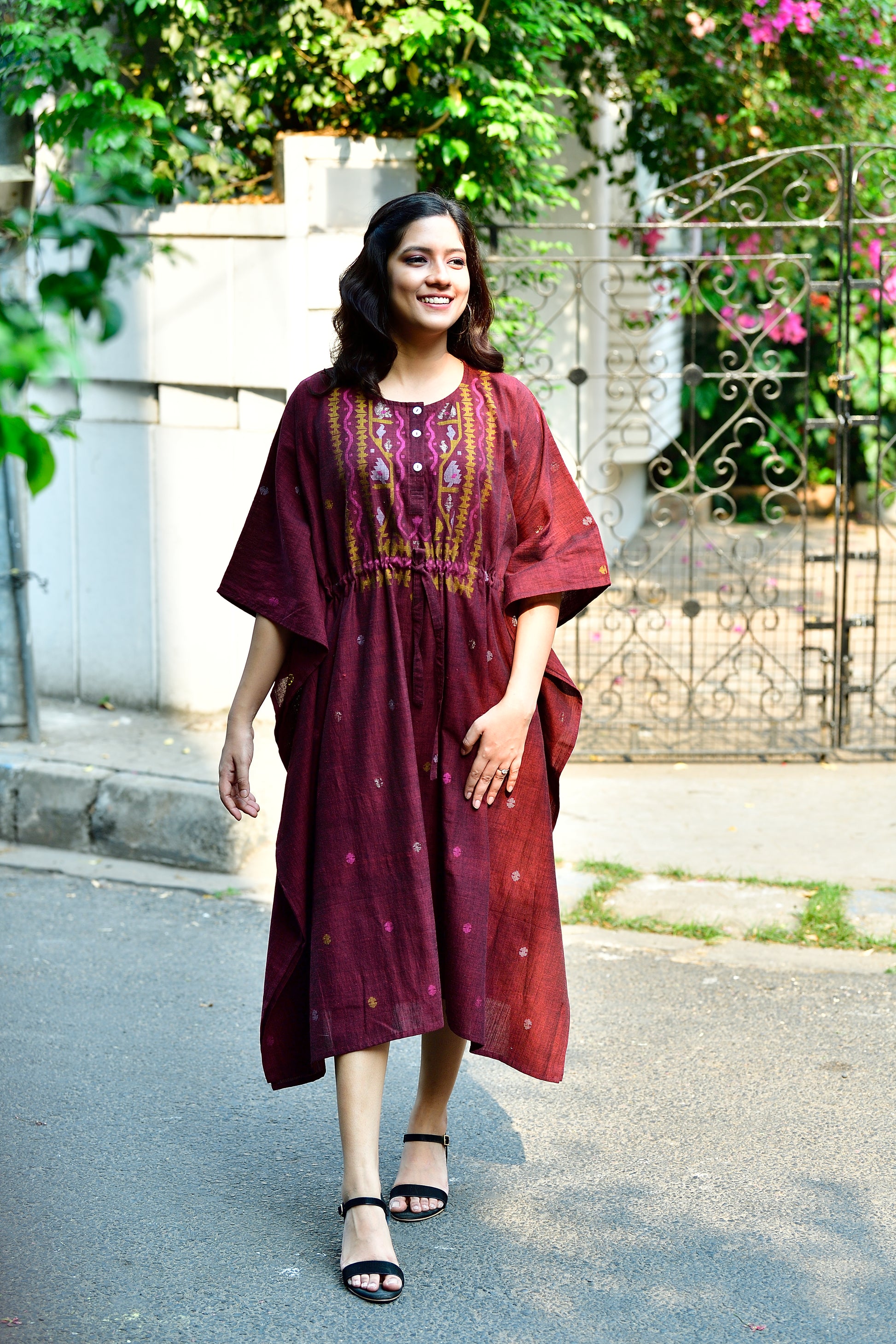 Khadi jamdani kaftan - Maroon image 7
