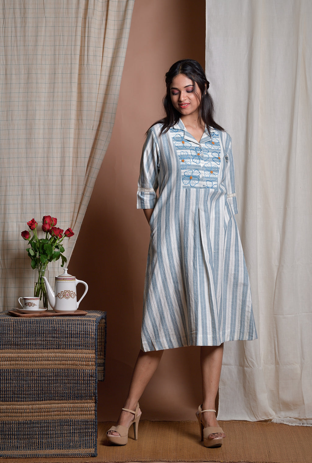 Curious blooms - Hand embroidered dress image 3