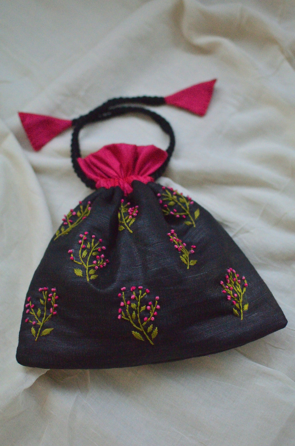 Gypsophila - raw silk potli image 1