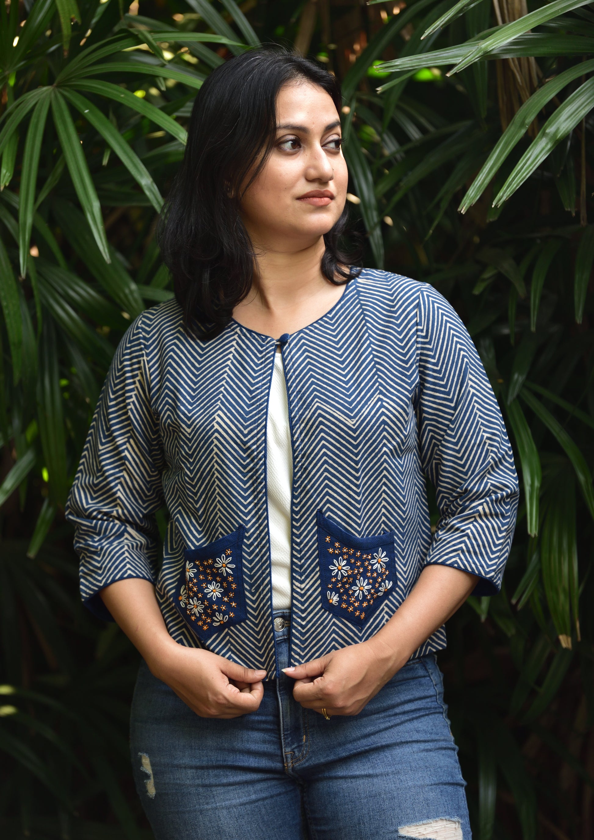 Pocketful of Wonders - indigo image 2