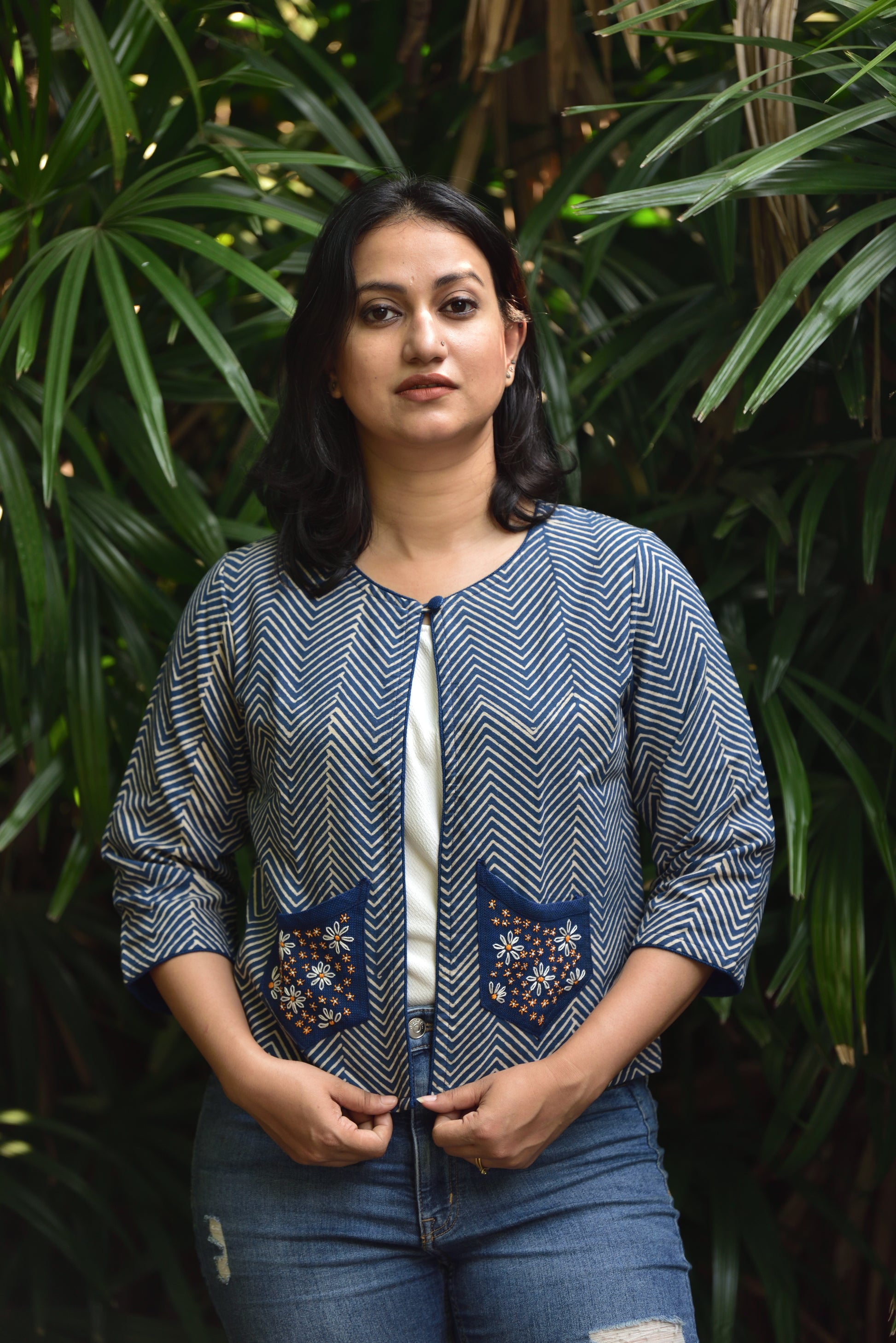 Pocketful of Wonders - indigo image 0