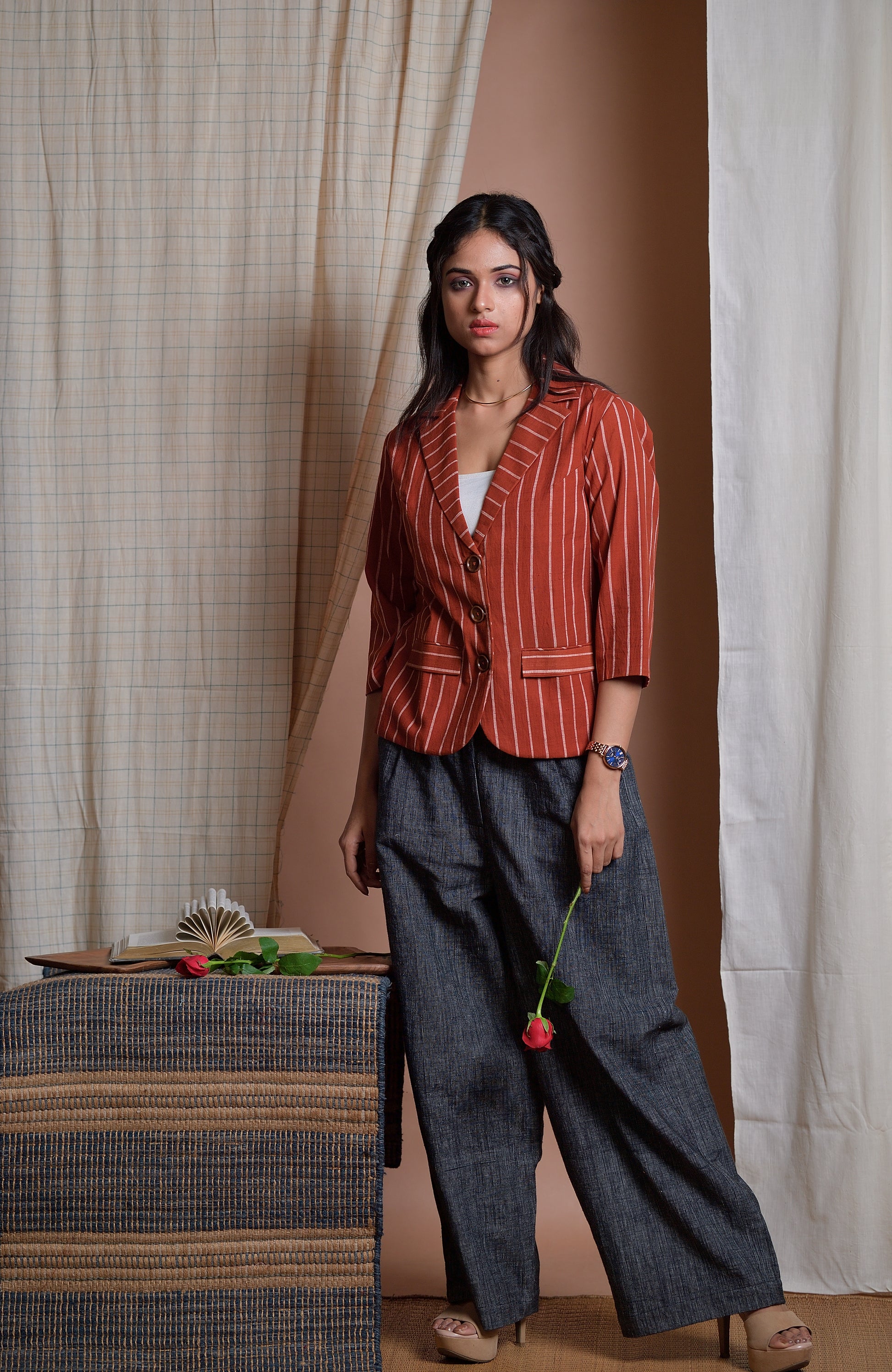 Riddle of Joy - Handwoven cotton jacket image 2