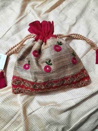 Pure tussar and zari border image 1